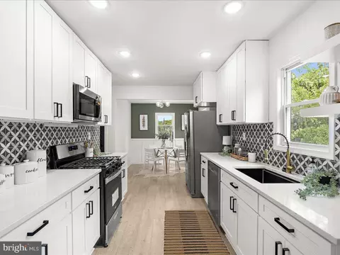 3812 Hamilton Ave, Baltimore, MD 21206 photo 6