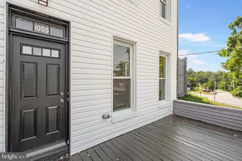 1055 Ellicott Dr, Baltimore, MD 21216