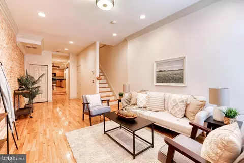 Living - 1824 E Pratt St E, Baltimore, MD 21231 photo 1 of 3