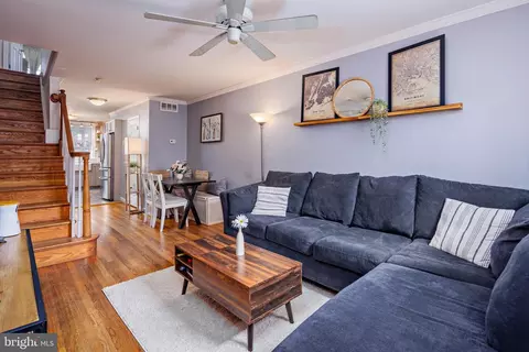 504 S Curley St, Baltimore, MD 21224