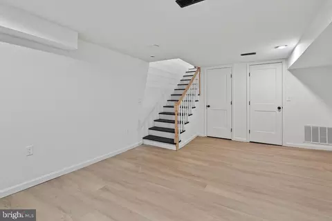 810 N Stricker St, Baltimore, MD 21217 photo 28