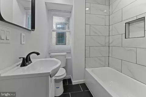 810 N Stricker St, Baltimore, MD 21217 photo 18
