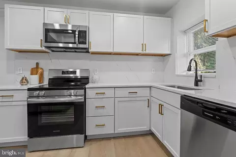 810 N Stricker St, Baltimore, MD 21217 photo 10