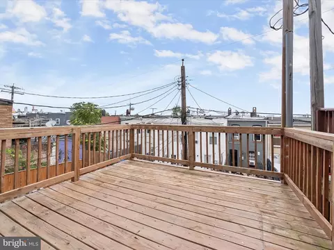 Exterior - 233 N Milton Ave, Baltimore, MD 21224 photo 3 of 12