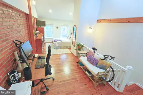 Entry Way - 2431 Fleet St, Baltimore, MD 21224 photo 12 of 13
