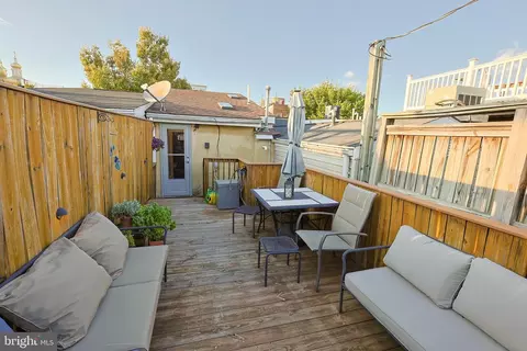 Exterior - 2431 Fleet St, Baltimore, MD 21224 photo 12 of 15