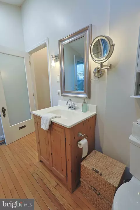 Bath - 2431 Fleet St, Baltimore, MD 21224 photo 9 of 9