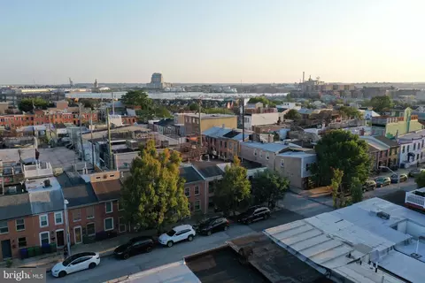 View/Area - 2431 Fleet St, Baltimore, MD 21224 photo 23 of 30