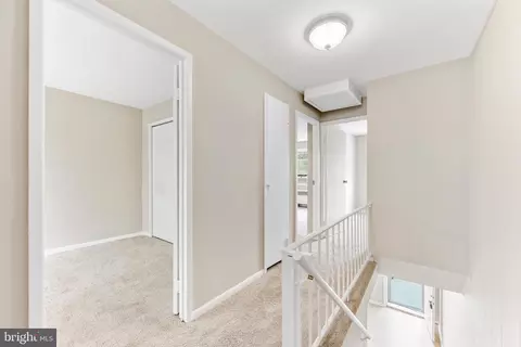 Entry Way - 4225 Doris Ave, Brooklyn, MD 21225 photo 5 of 6