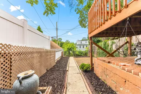 Exterior - 4225 Doris Ave, Brooklyn, MD 21225 photo 6 of 8