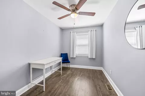 Entry Way - 925 Oldham St, Baltimore, MD 21224 photo 4 of 5