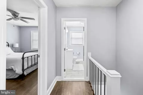 Entry Way - 925 Oldham St, Baltimore, MD 21224 photo 3 of 5