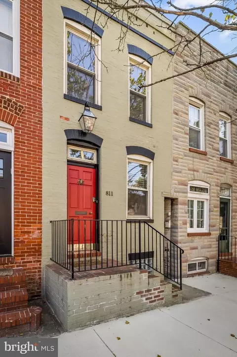 811 S Luzerne Ave, Baltimore, MD 21224