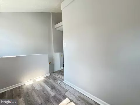 Entry Way - 831 Boyd St, Baltimore, MD 21201 photo 3 of 4
