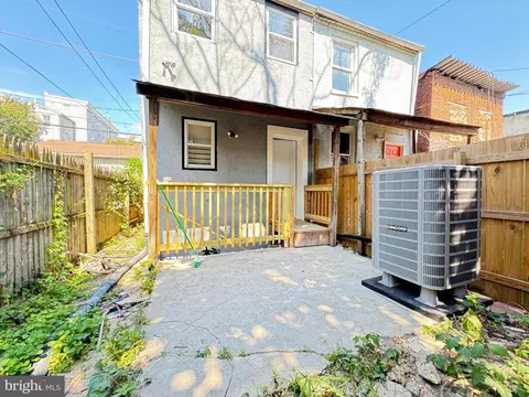 Exterior - 831 Boyd St, Baltimore, MD 21201 photo 3 of 3