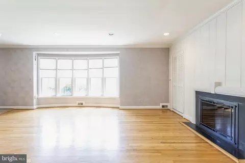 3216 Fallstaff Rd, Baltimore, MD 21215 photo 8