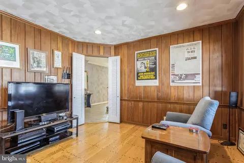 3216 Fallstaff Rd, Baltimore, MD 21215 photo 25