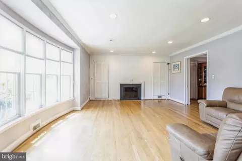 3216 Fallstaff Rd, Baltimore, MD 21215 photo 9
