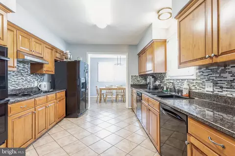 3216 Fallstaff Rd, Baltimore, MD 21215 photo 18