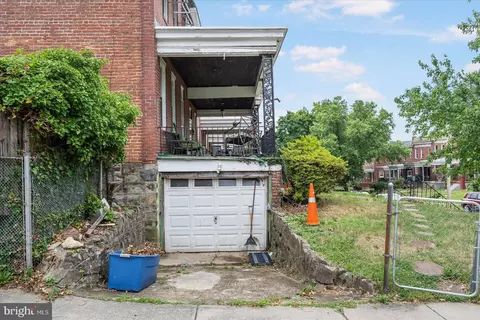 1 Tremont Rd, Baltimore, MD 21229 photo 4