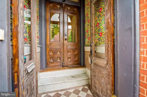 Entry Way - 253 Robert St, Baltimore, MD 21217 photo 1 of 6