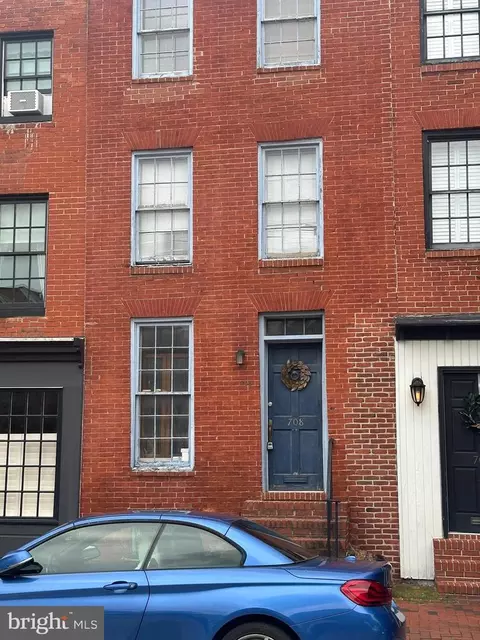 708 S Hanover St S, Baltimore, MD 21230