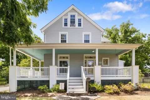 6008 Edna Ave, Baltimore, MD 21214