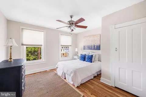 Bedroom - 3625 Elm Ave, Baltimore, MD 21211 photo 4 of 6