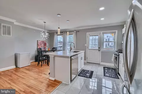 Kitchen - 209 Denison St, Baltimore, MD 21229 photo 1 of 4