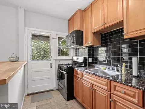 1923 Deering Ave, Baltimore, MD 21230 photo 16
