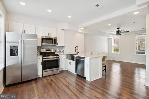 3422 Lyndale Ave, Baltimore, MD 21213 photo 3