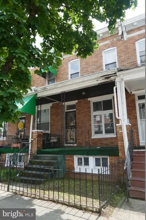 2215 Penrose Ave, Baltimore, MD 21223