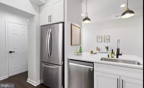 712 Linnard St, Baltimore, MD 21229 photo 5