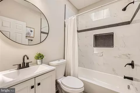 704 Linnard St, Baltimore, MD 21229 photo 25
