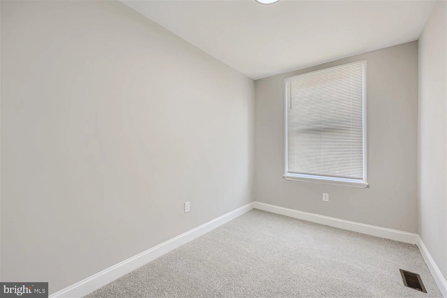 704 Linnard St, Baltimore, MD 21229 photo 21