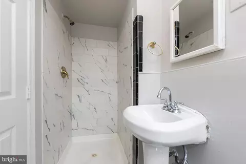 1510 Northwick Rd, Baltimore, MD 21218 photo 11