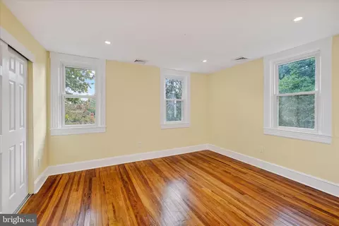Bedroom - 4706 Catalpha Rd, Baltimore, MD 21214 photo 1 of 2