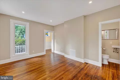 Living - 4706 Catalpha Rd, Baltimore, MD 21214 photo 5 of 5