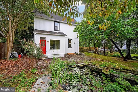 Exterior - 4706 Catalpha Rd, Baltimore, MD 21214 photo 8 of 10