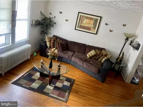 342 Marydell Rd, Baltimore, MD 21229 photo 3