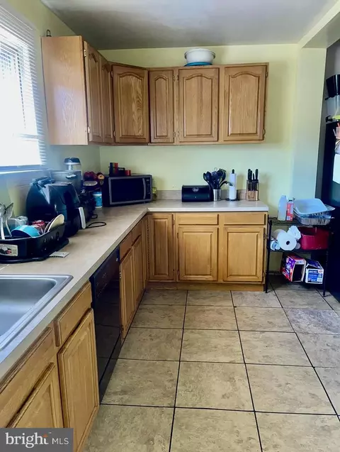 342 Marydell Rd, Baltimore, MD 21229 photo 8