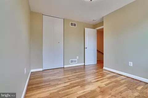 Bedroom - 4806 Melbourne Rd, Baltimore, MD 21229 photo 1 of 1