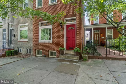 220 S Collington Ave, Baltimore, MD 21231