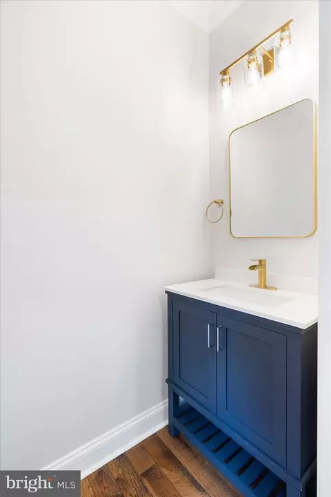 Bath - 4217 Powell Ave, Baltimore, MD 21206 photo 1 of 6