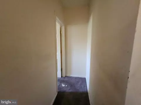 Entry Way - 2510 E Fayette St, Baltimore, MD 21224 photo 4 of 7