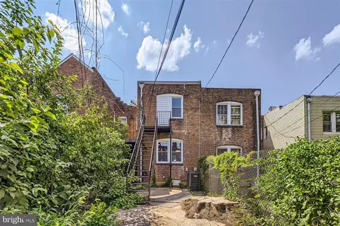 Exterior - 137 Denison St, Baltimore, MD 21229 photo 3 of 3