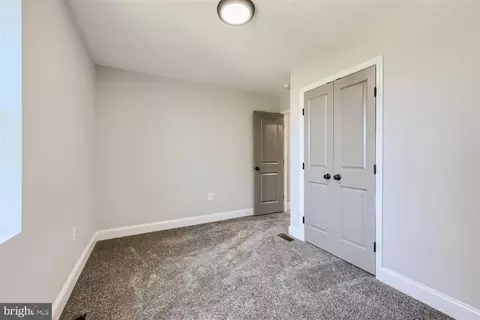 Bedroom - 137 Denison St, Baltimore, MD 21229 photo 2 of 2