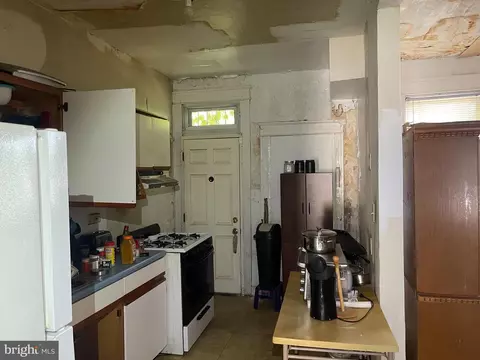 1821 E 29th St, Baltimore, MD 21218 photo 7