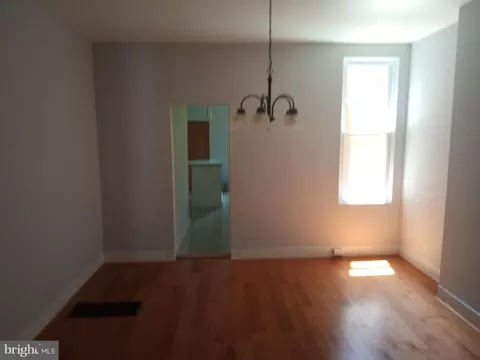3055 Brighton St, Baltimore, MD 21216