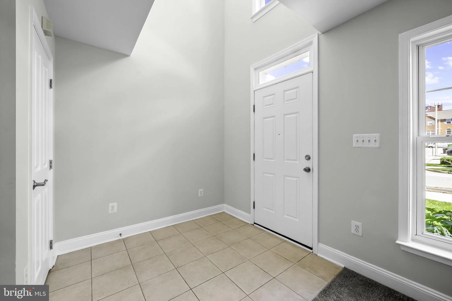 Entry Way - 815 Ramsay St, Baltimore, MD 21230 photo 1 of 7